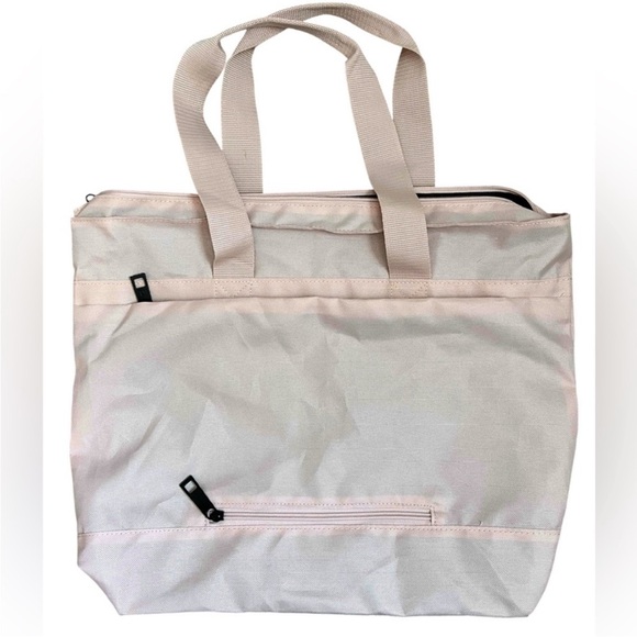 Karl Lagerfeld Paris Cat Tote Bag - Picture 2 of 4